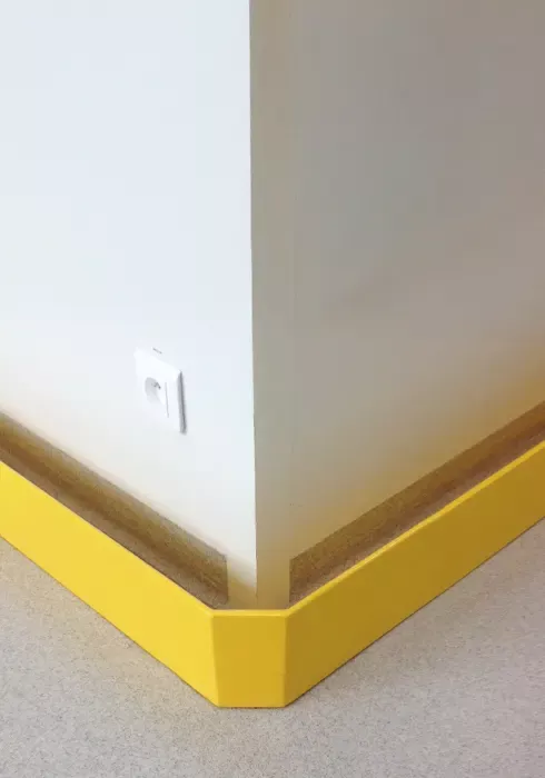 Protection murale pour couloirs